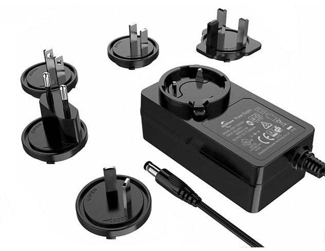 Power Adapter with Interchangeable Plugs