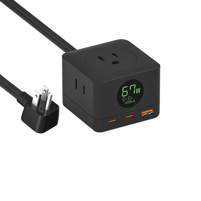 Power Strip With USB C 67W